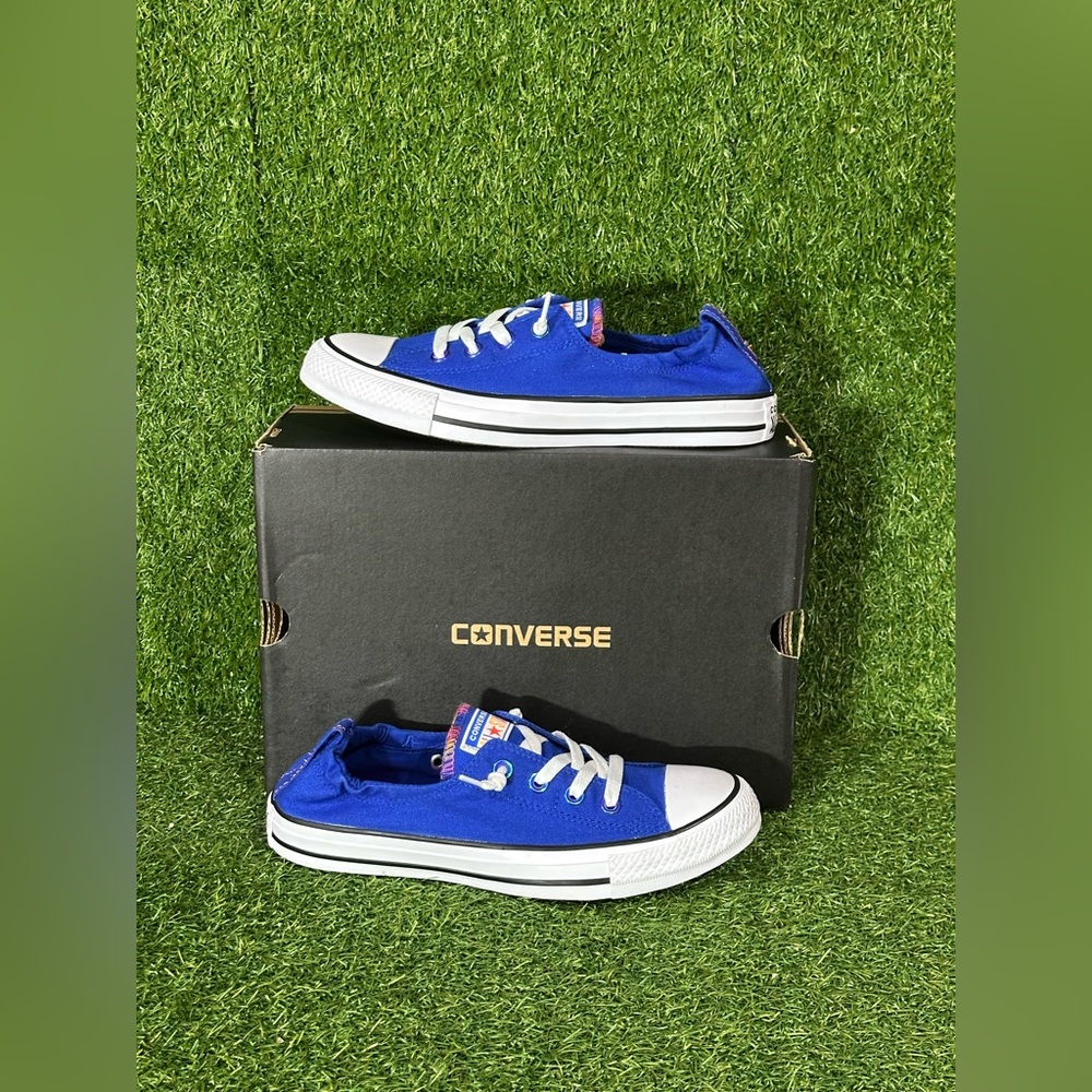 CONVERSE CHUCK TAYLOR SLIP ON LOW TOP CANVAS, SIZE 9 WOMENS, BLUE/ WHITE, NEW